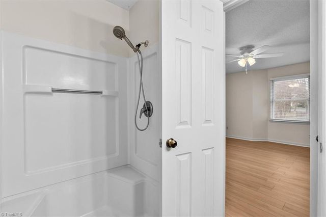 3701 Cotswold Terrace 7J, Greensboro, NC 27410