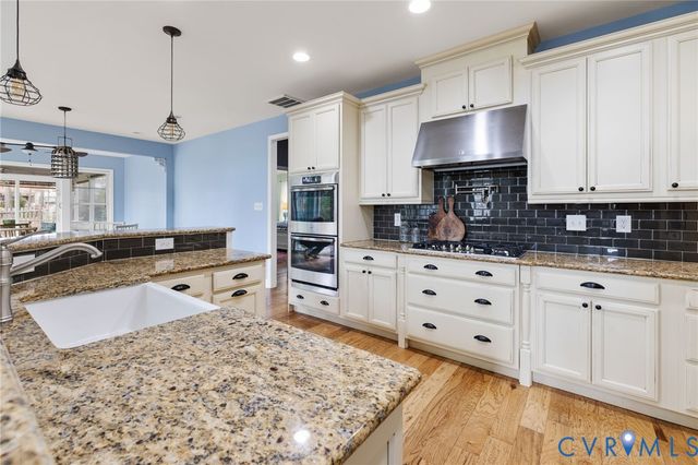 16112 Garston Ln, Midlothian, VA 23112