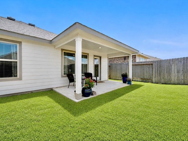 611 Spring Ashberry Court, Magnolia, TX 77354