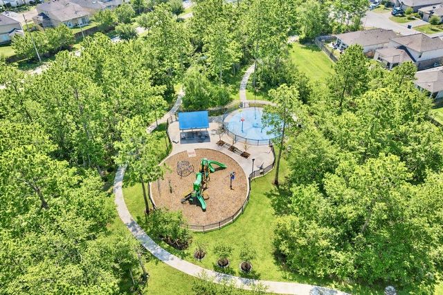 611 Spring Ashberry Court, Magnolia, TX 77354