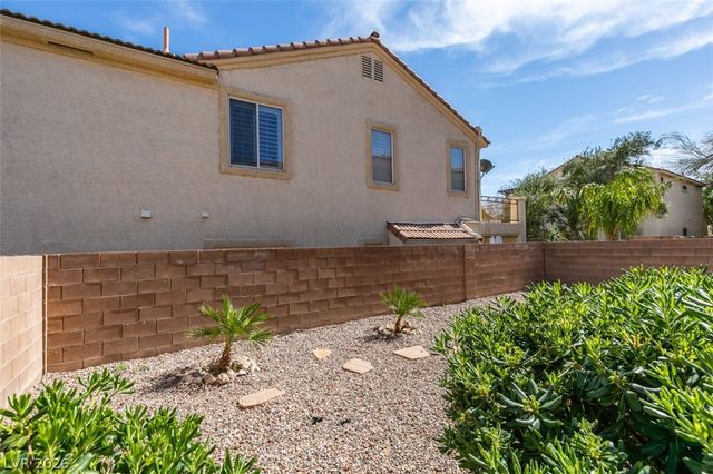 10742 Balmoral Street, Las Vegas, NV 89141