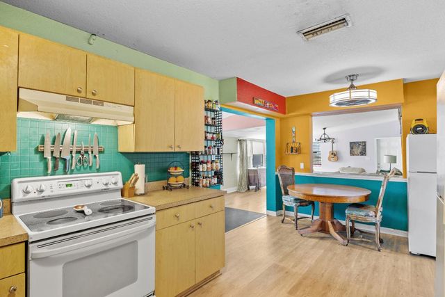 2695 Hayden Drive, Palm Springs, FL 33461