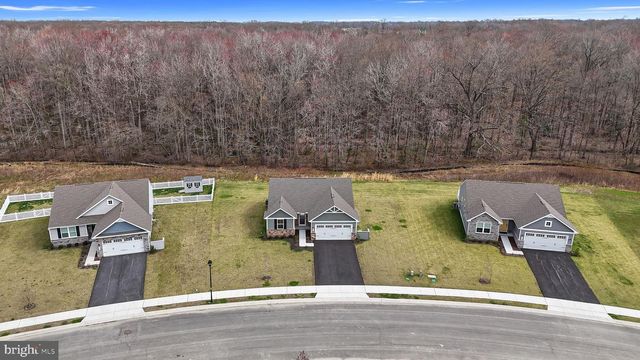 401 ALEZACH DR, Dover, DE 19901