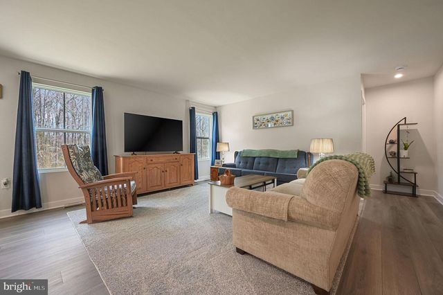 401 ALEZACH DR, Dover, DE 19901