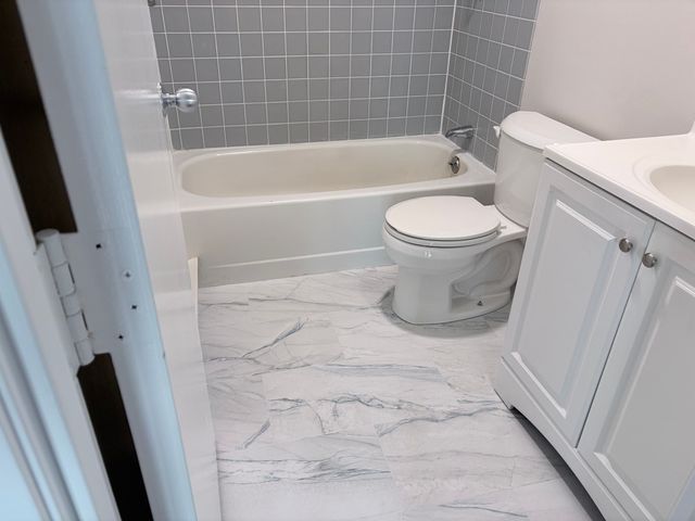 133 Commander Shea Blvd 605, Quincy, MA 02171