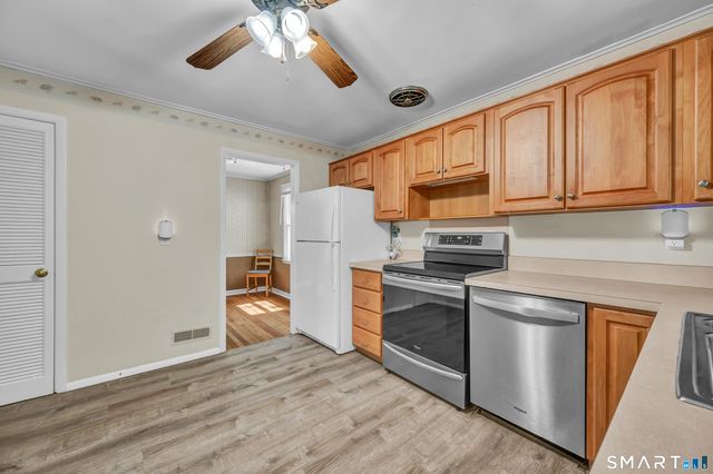 3 Mountain Road, Danbury, CT 06810