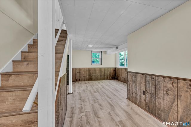 3 Mountain Road, Danbury, CT 06810