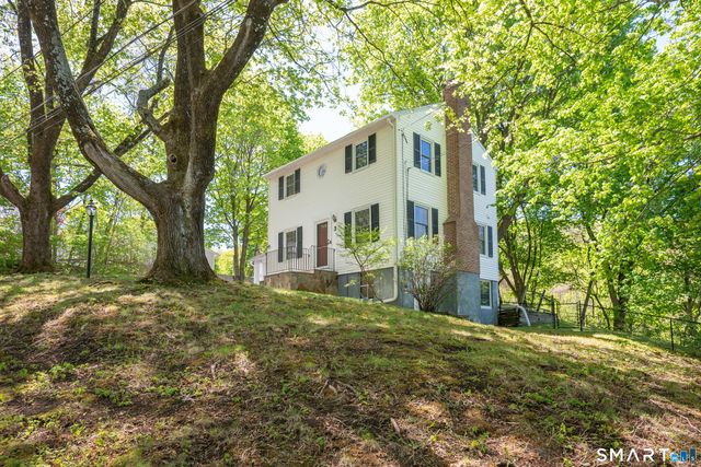 3 Mountain Road, Danbury, CT 06810