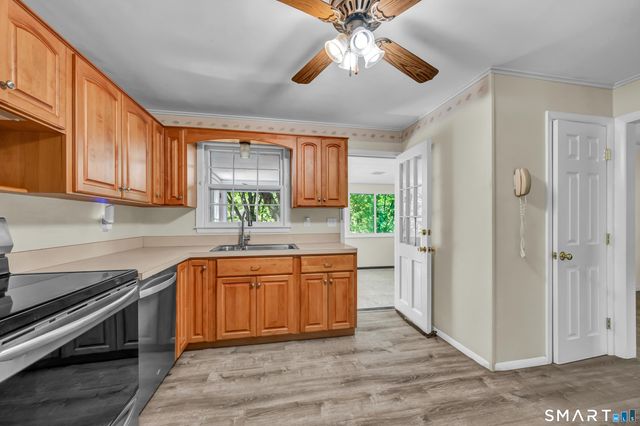 3 Mountain Road, Danbury, CT 06810