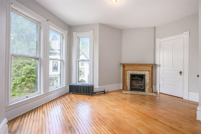 316 Stuart Avenue, Kalamazoo, MI 49007