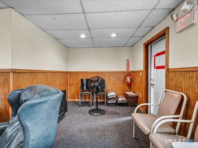 61 Maple Avenue, Wallingford, CT 06492