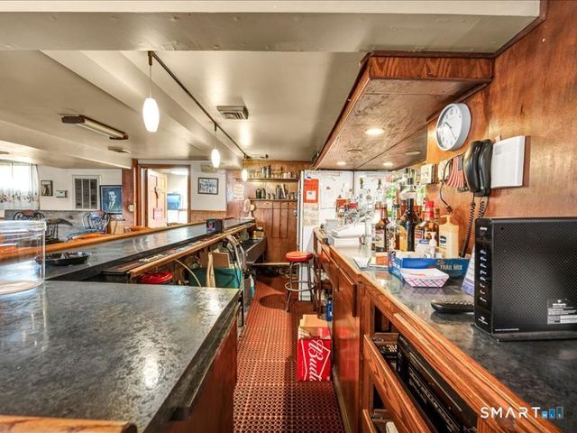 61 Maple Avenue, Wallingford, CT 06492