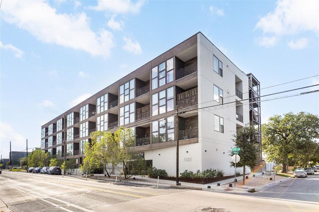 1322 E 12th ST 202, Austin, TX 78702