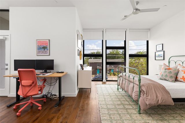 1322 E 12th ST 202, Austin, TX 78702