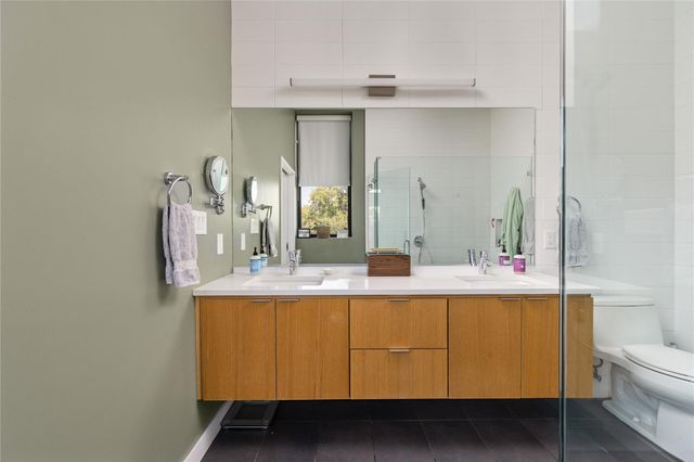 1322 E 12th ST 202, Austin, TX 78702
