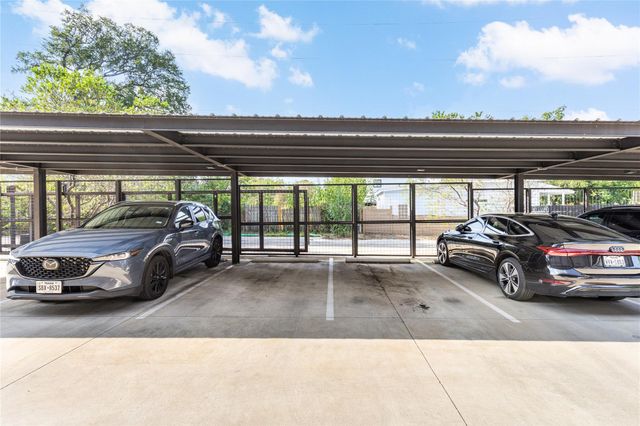 1322 E 12th ST 202, Austin, TX 78702