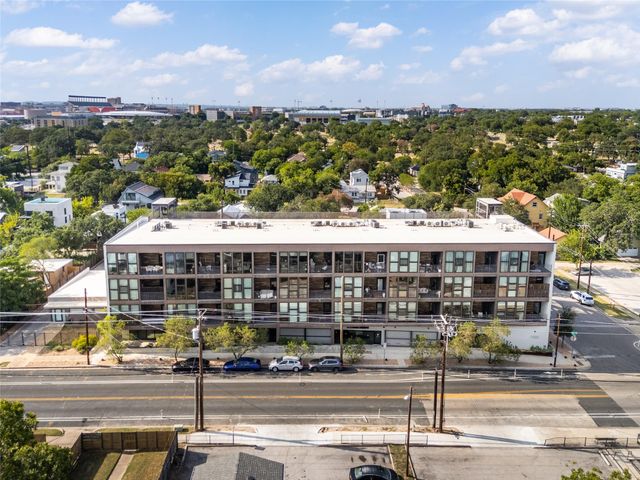 1322 E 12th ST 202, Austin, TX 78702