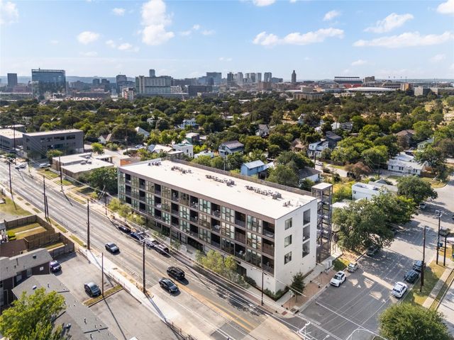 1322 E 12th ST 202, Austin, TX 78702