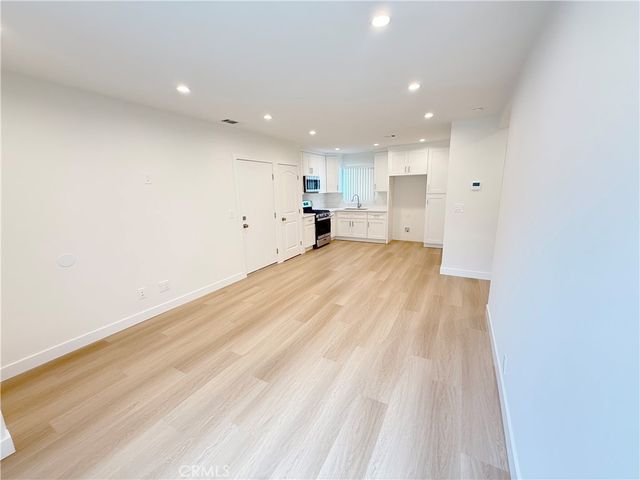 1235 N. Brand Blvd, Glendale, CA 91202