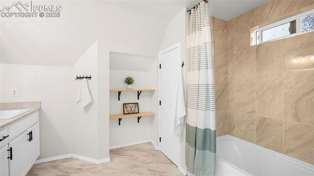 428 E St Vrain Street, Colorado Springs, CO 80903