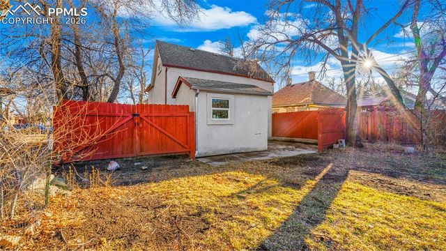 428 E St Vrain Street, Colorado Springs, CO 80903