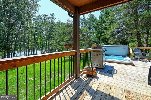 5401 SPINNAKER WAY, Mineral, VA 23117