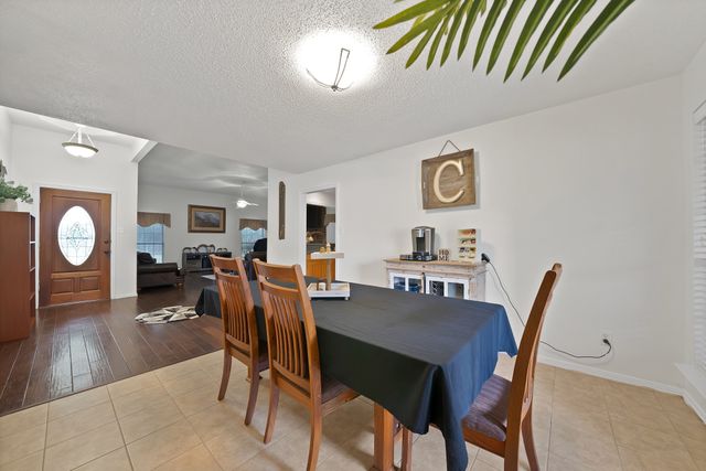 307 Johnson Lane, Red Oak, TX 75154