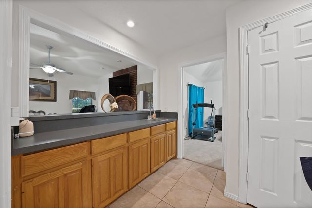 307 Johnson Lane, Red Oak, TX 75154