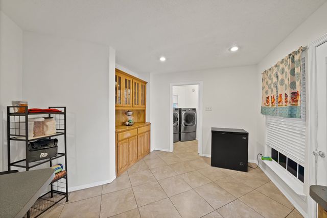 307 Johnson Lane, Red Oak, TX 75154