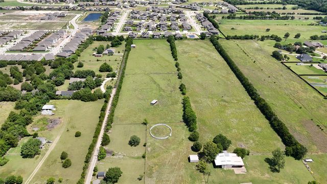 307 Johnson Lane, Red Oak, TX 75154