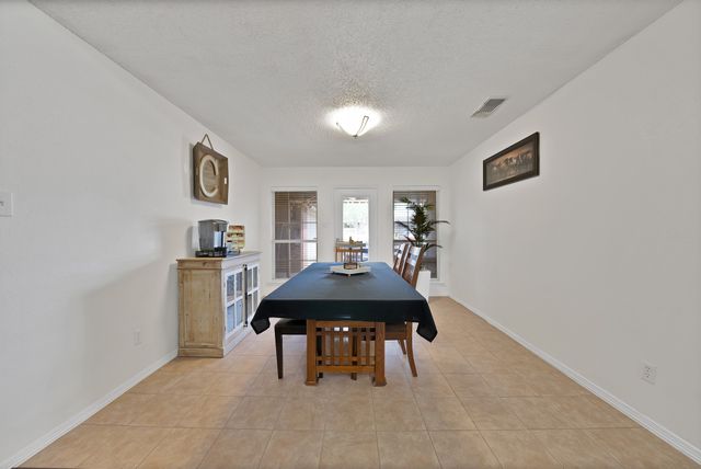 307 Johnson Lane, Red Oak, TX 75154