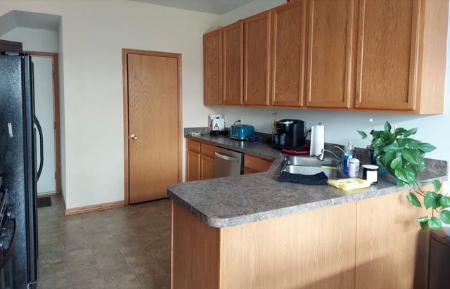 1455 Millbrook Drive, Algonquin, IL 60102