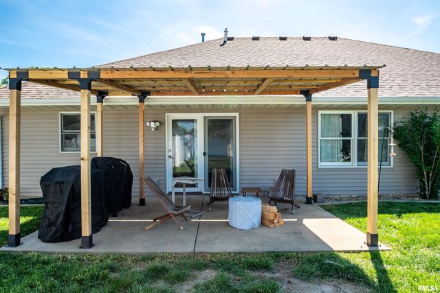 1011 S JOHANSON Road, Peoria, IL 61607