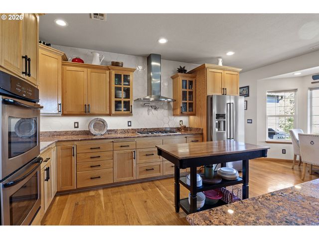 445 MELQUA Rd, Roseburg, OR 97471