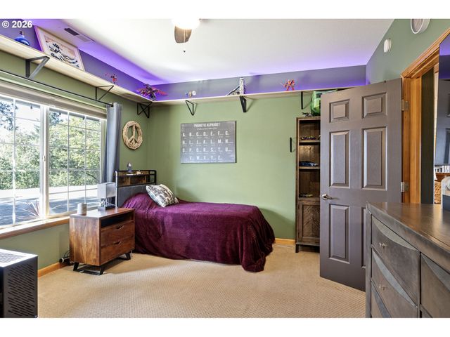 445 MELQUA Rd, Roseburg, OR 97471