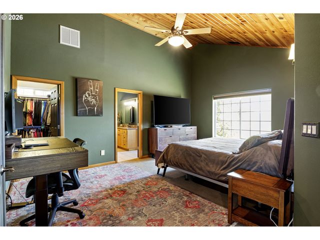 445 MELQUA Rd, Roseburg, OR 97471