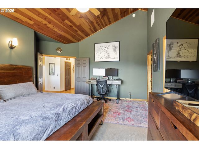 445 MELQUA Rd, Roseburg, OR 97471