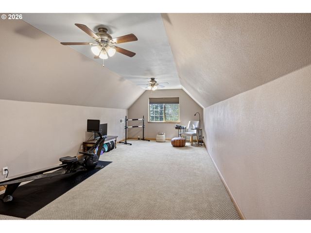 445 MELQUA Rd, Roseburg, OR 97471