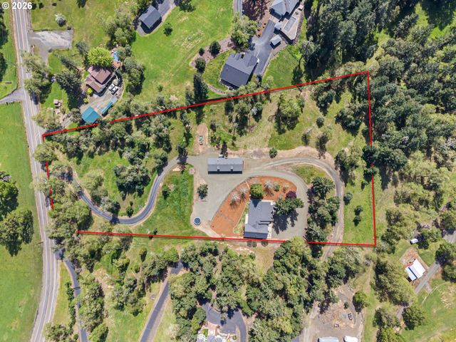 445 MELQUA Rd, Roseburg, OR 97471