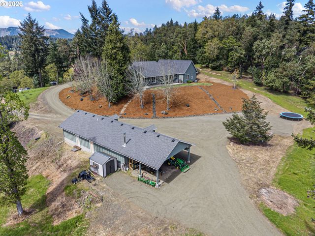 445 MELQUA Rd, Roseburg, OR 97471