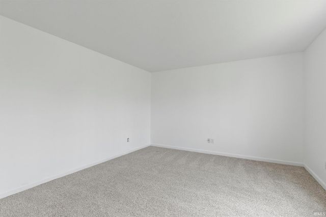 611 River Rock Pass, Fort Wayne, IN 46814