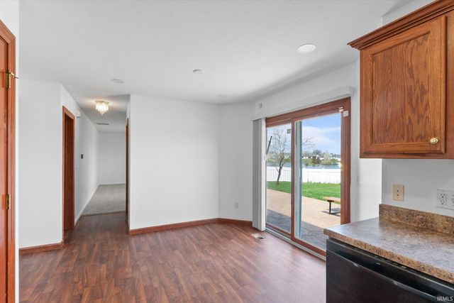 611 River Rock Pass, Fort Wayne, IN 46814