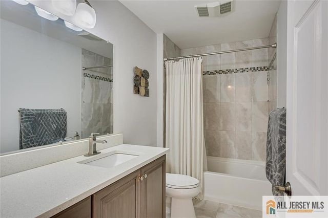 505 Spotswood Gravel Hill Road, Monroe, NJ 08831