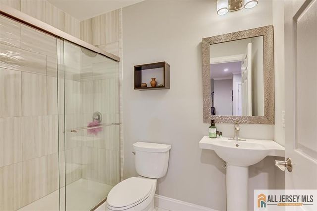 505 Spotswood Gravel Hill Road, Monroe, NJ 08831