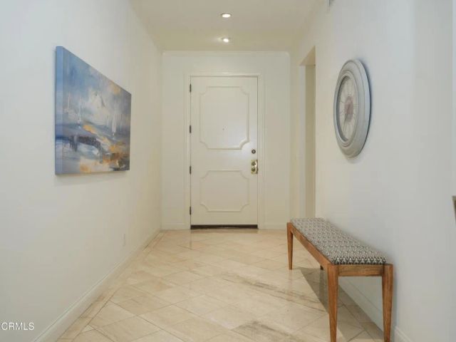 1260 S Beverly Glen Boulevard 104, Los Angeles, CA 90024