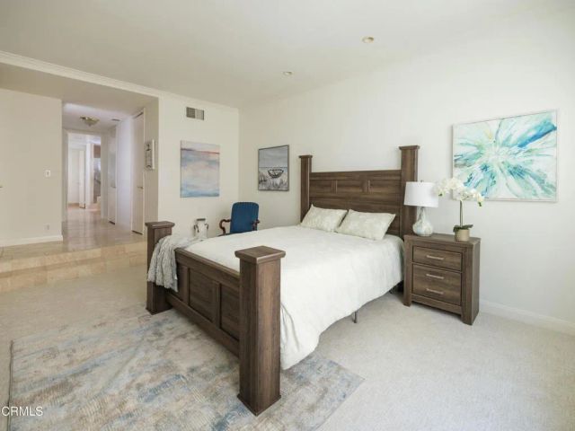 1260 S Beverly Glen Boulevard 104, Los Angeles, CA 90024