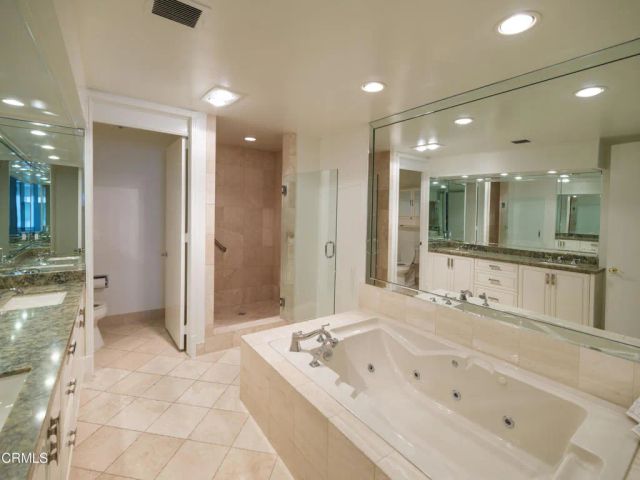 1260 S Beverly Glen Boulevard 104, Los Angeles, CA 90024