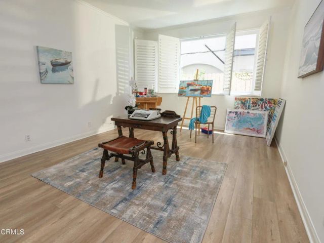 1260 S Beverly Glen Boulevard 104, Los Angeles, CA 90024