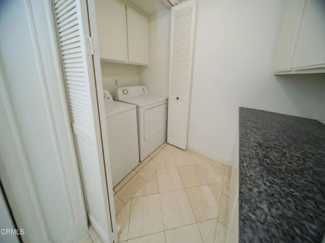 1260 S Beverly Glen Boulevard 104, Los Angeles, CA 90024
