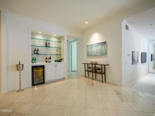1260 S Beverly Glen Boulevard 104, Los Angeles, CA 90024